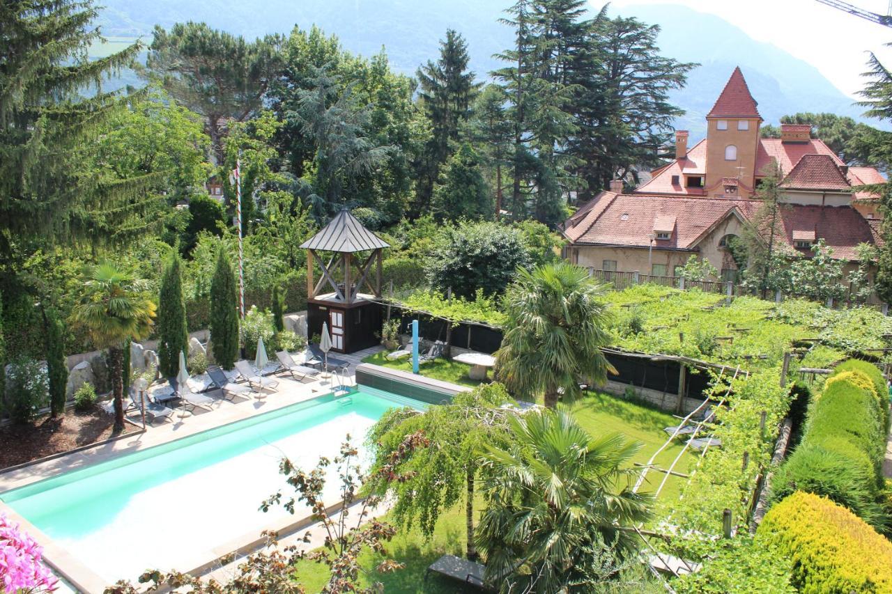 Garni Weingut Hotel Merano Exterior photo